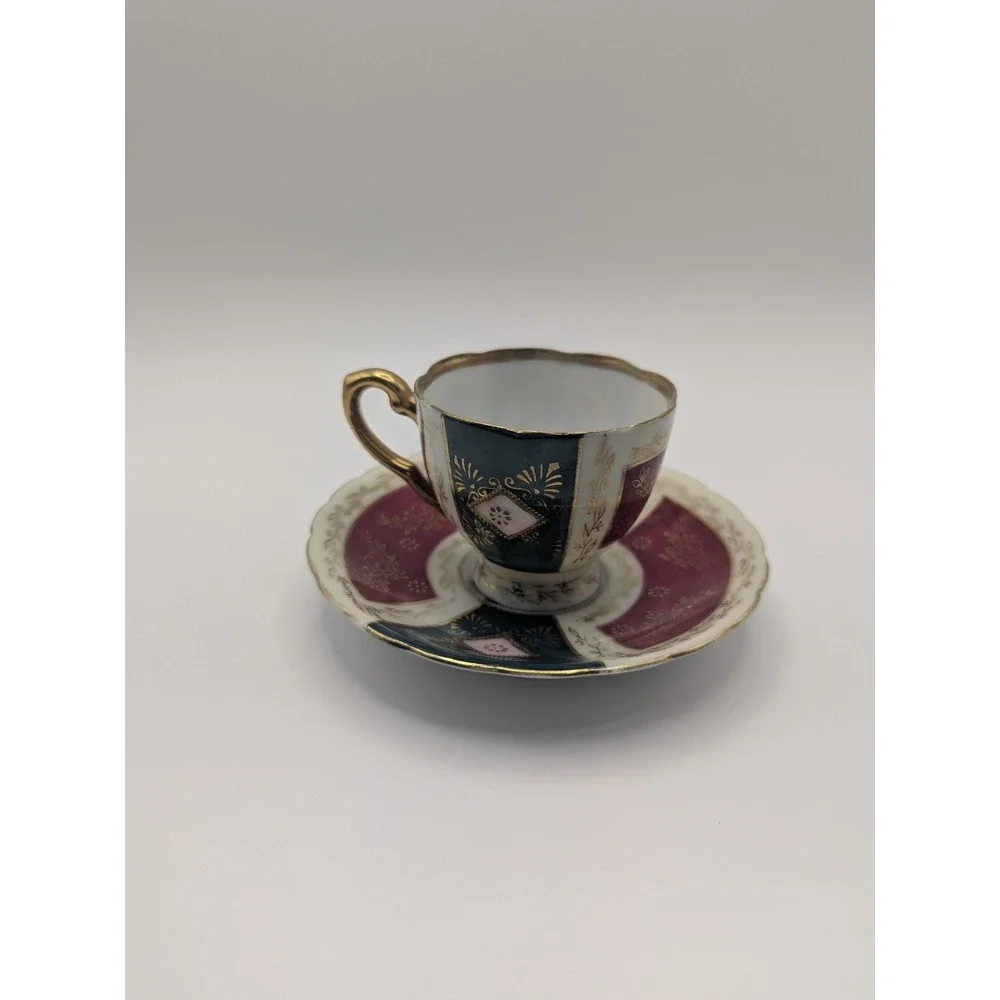 ANTIQUE Early HAND PAINTED Small PLATE DISH And‎ Tea Cup Japan Cottagecore